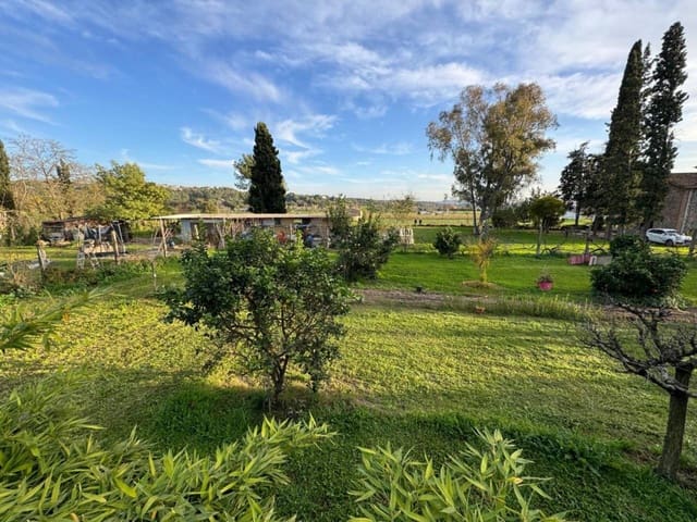 Mark till salu i Caldes de Montbui - 390 000 € (Ref: 9793070)