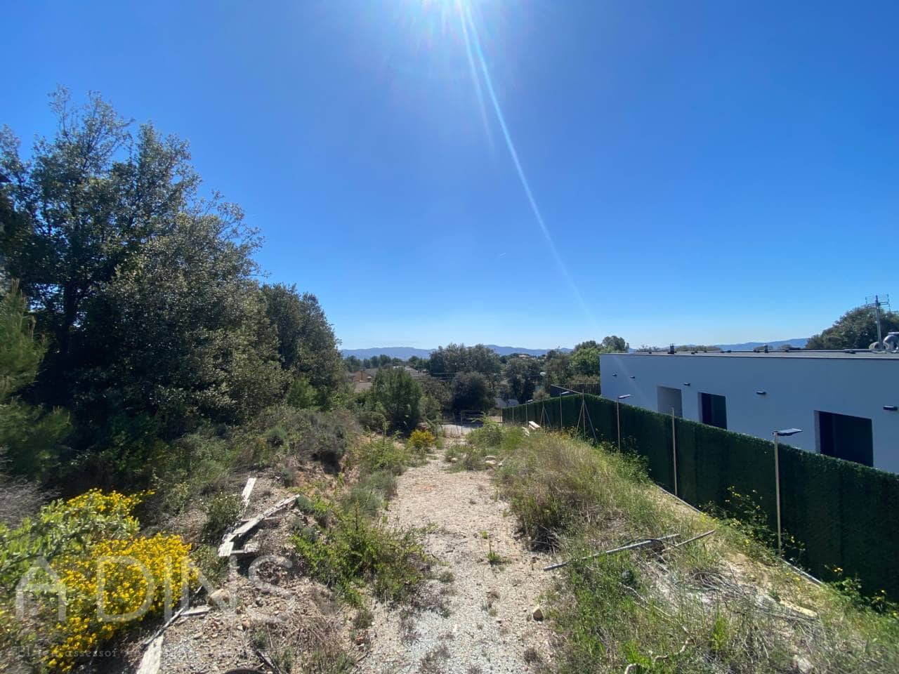 Tontti myytävänä paikassa Sentmenat - 105 000 € (Ref: 9793073)