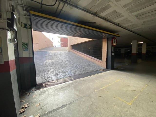Garage te koop in Caldes de Montbui - € 11.500 (Ref: 9793075)