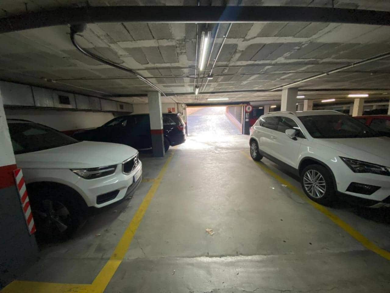 Garaje en Caldes de Montbui en venta - 11.500 € (Ref: 9793075)