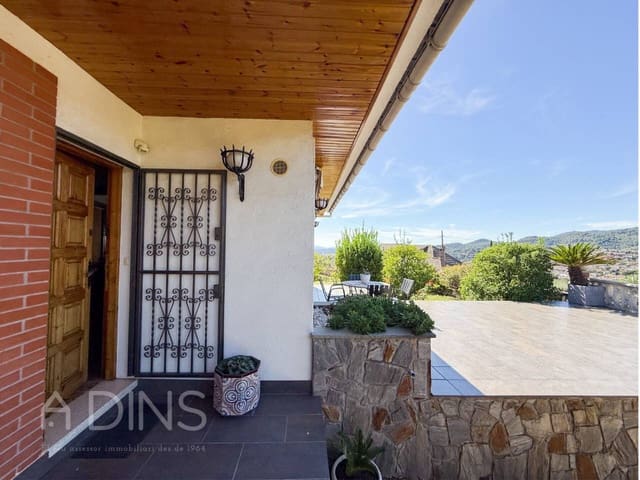 3 chambre Villa/Maison à vendre à Caldes de Montbui avec garage - 420 000 € (Ref: 9793077)