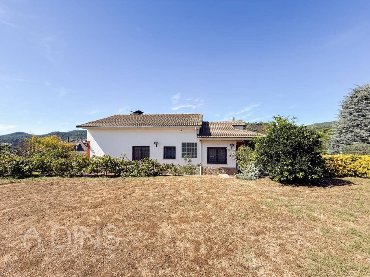 3 Zimmer Villa zu verkaufen in Caldes de Montbui mit Garage - 420.000 € (Ref: 9793077)