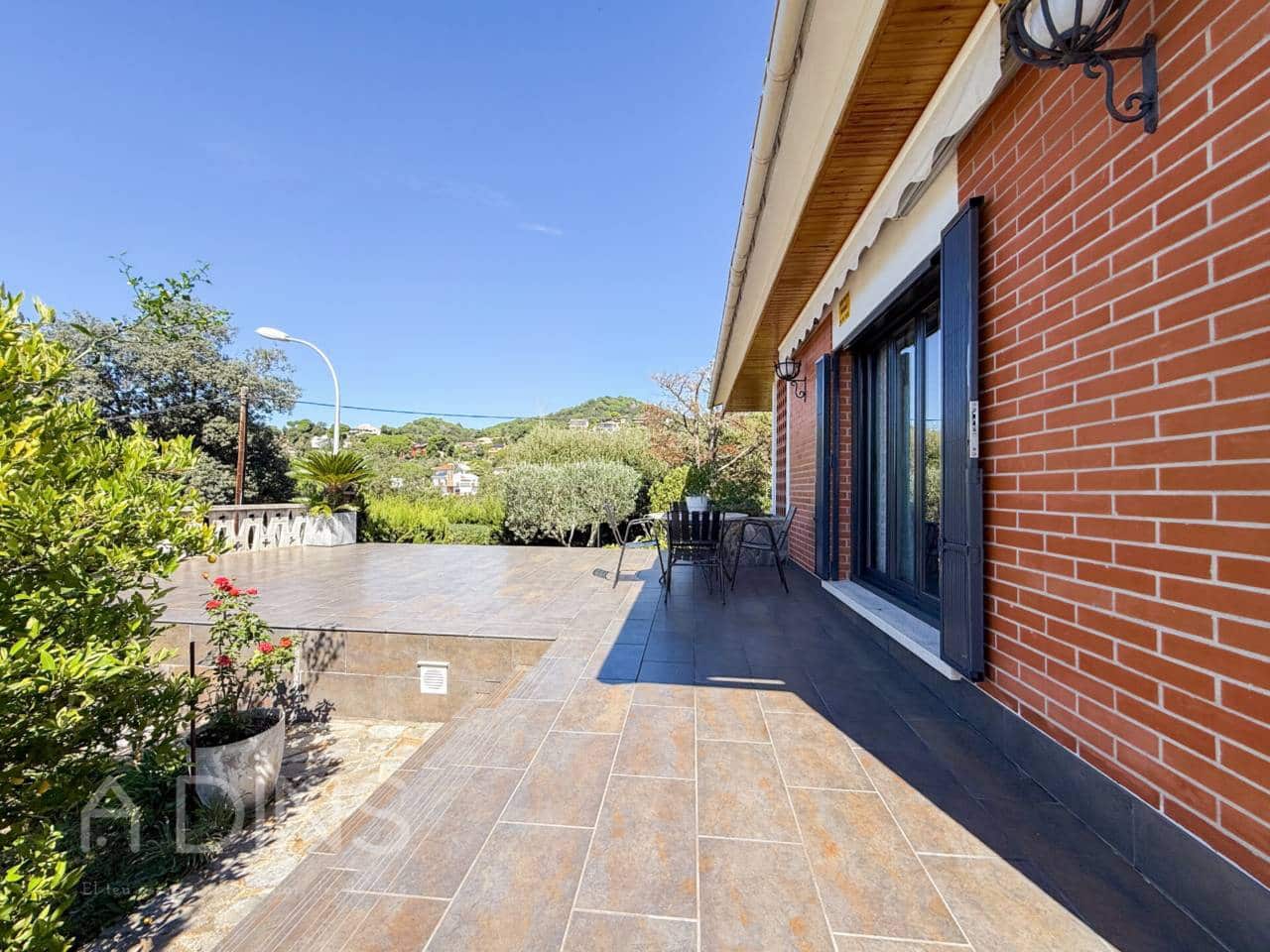 3 Zimmer Villa zu verkaufen in Caldes de Montbui mit Garage - 420.000 € (Ref: 9793077)