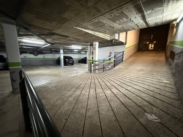 Garage te koop in Caldes de Montbui - € 15.000 (Ref: 9793079)