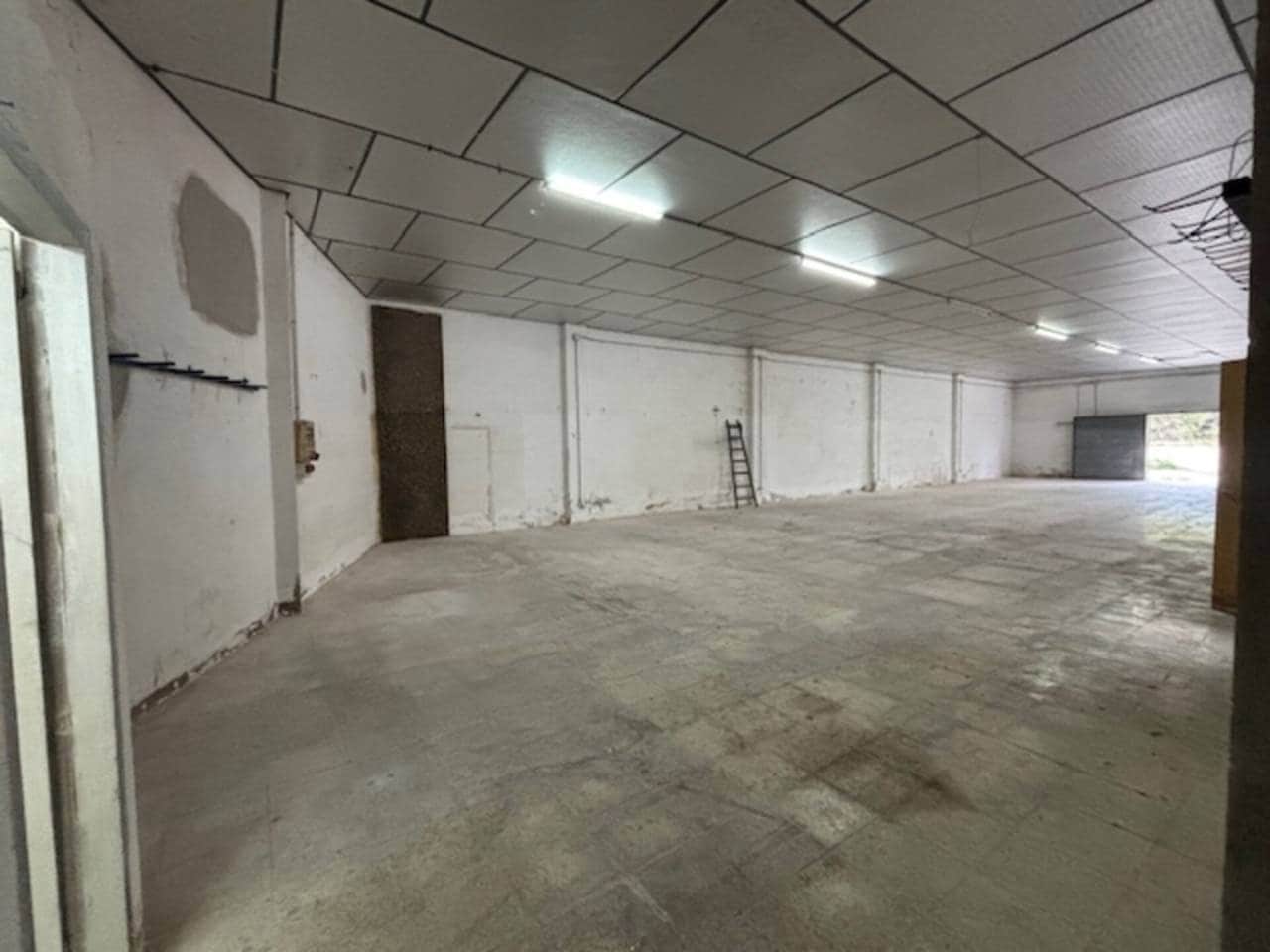 Erhverv til salg i Sant Llorenc Savall - € 125.000 (Ref: 9793082)