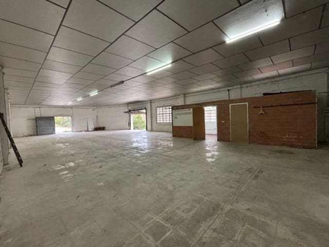 Erhverv til salg i Sant Llorenç Savall - € 125.000 (Ref: 9793082)