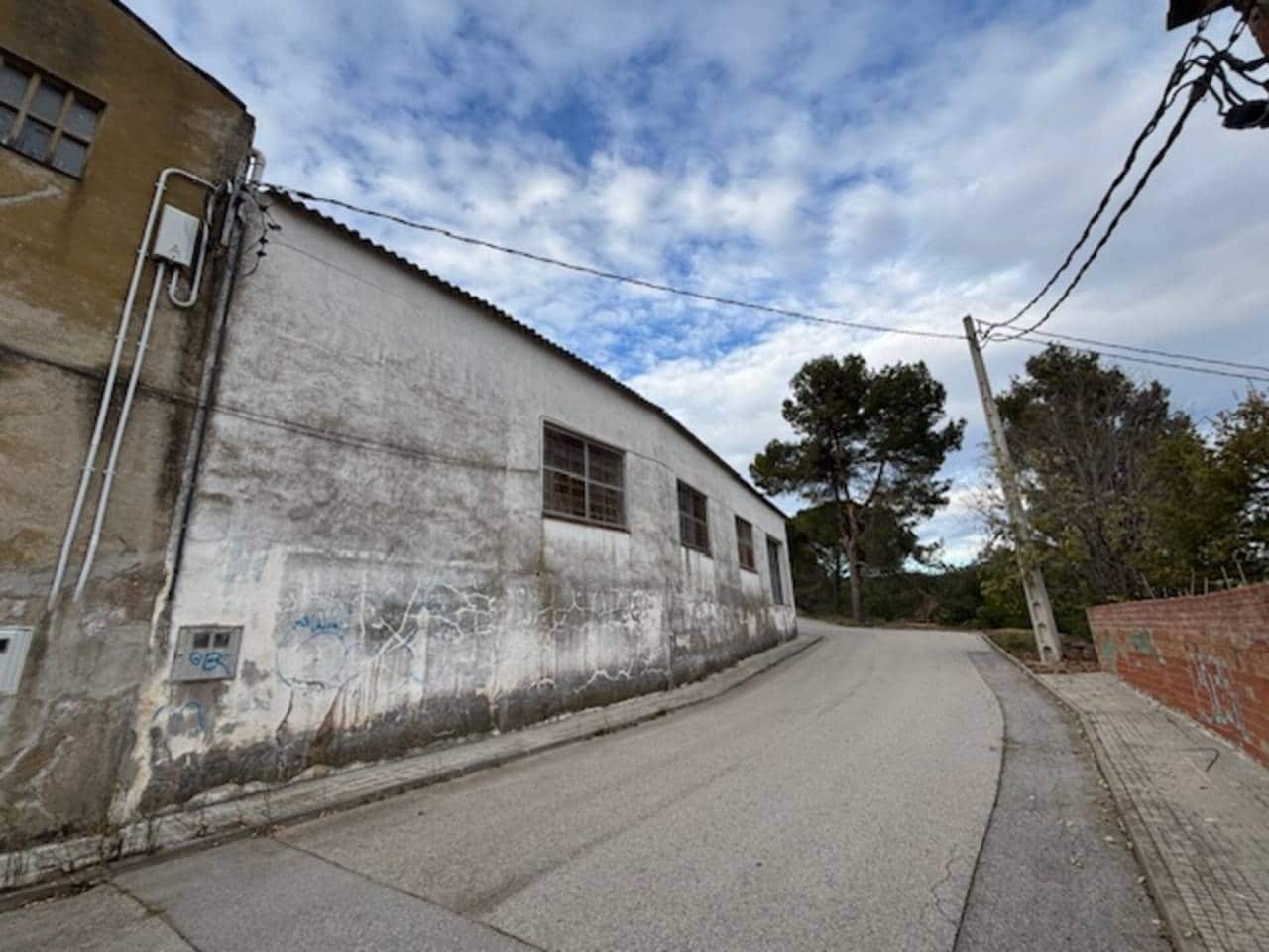 Erhverv til salg i Sant Llorenc Savall - € 125.000 (Ref: 9793082)