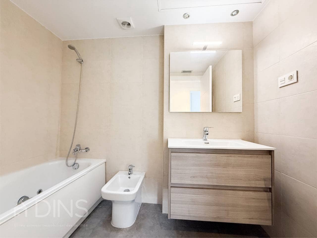 4 Zimmer Villa zu verkaufen in Bigues i Riells mit Garage - 449.500 € (Ref: 9793091)