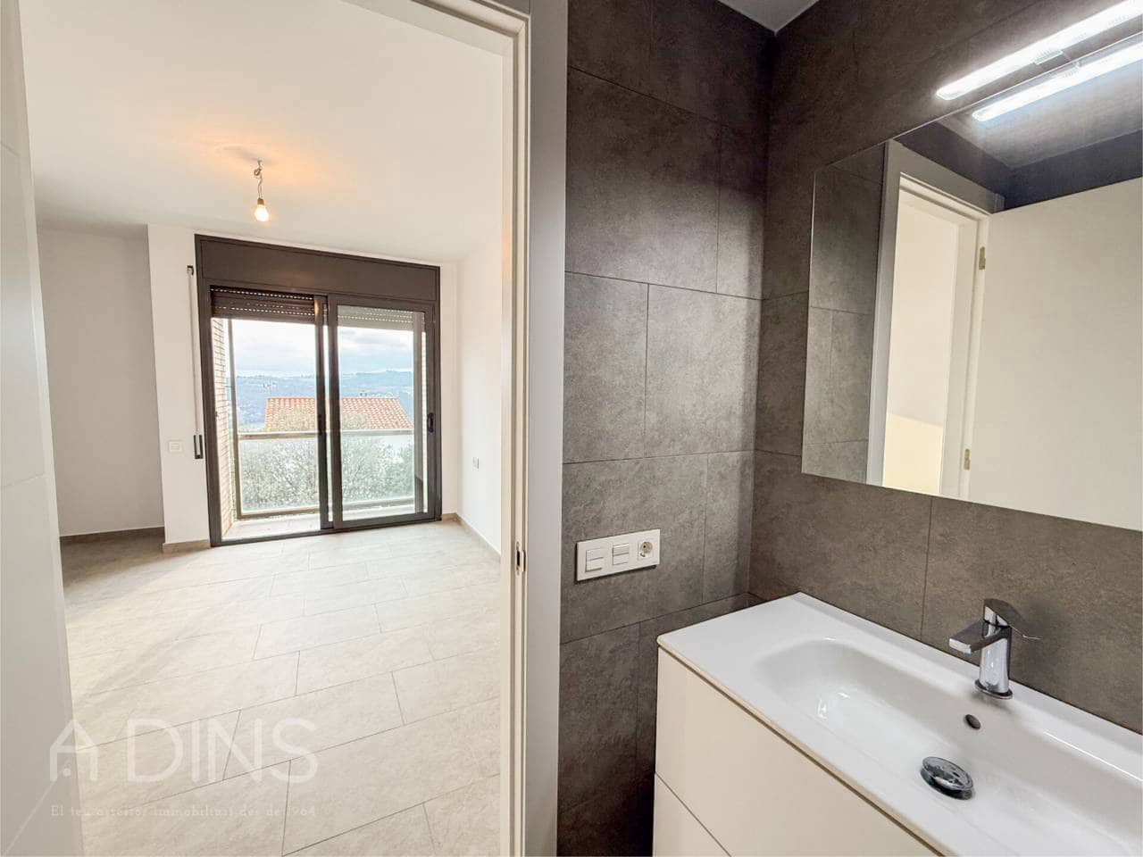 4 Zimmer Villa zu verkaufen in Bigues i Riells mit Garage - 449.500 € (Ref: 9793091)