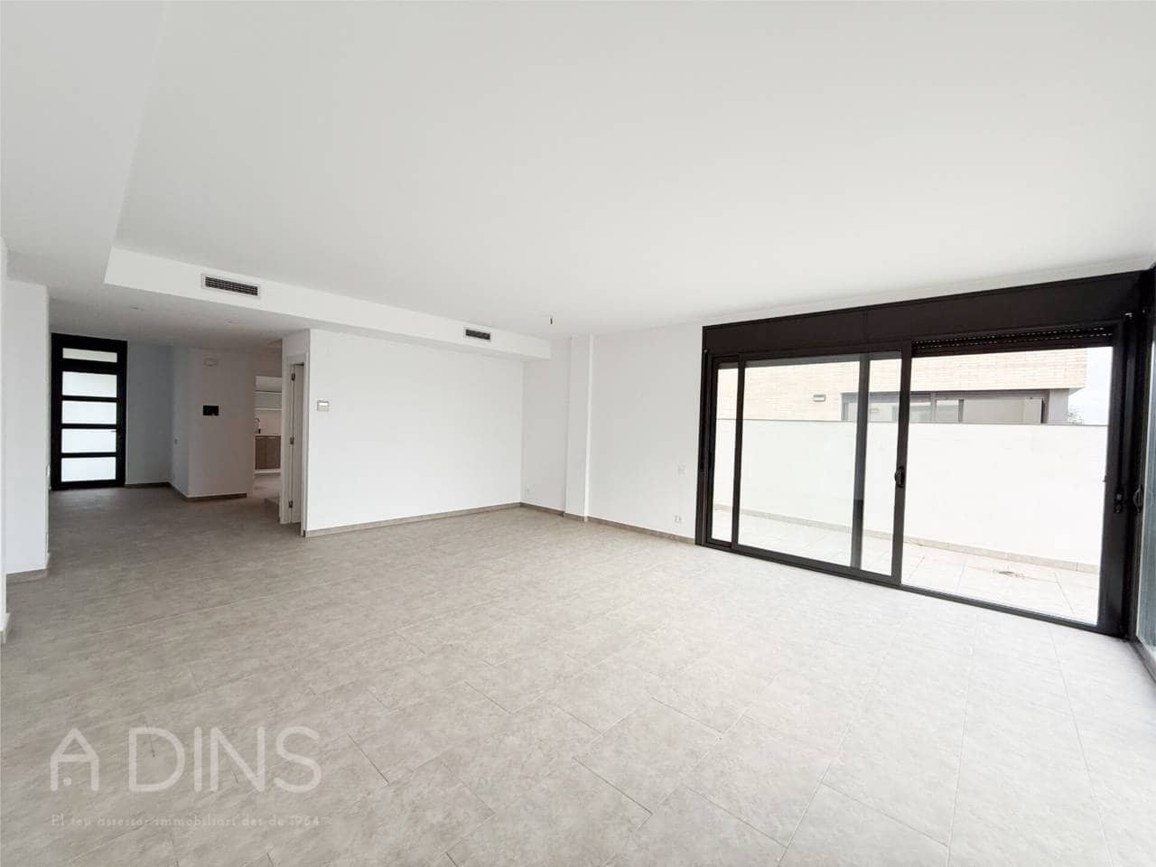 4 Zimmer Villa zu verkaufen in Bigues i Riells mit Garage - 449.500 € (Ref: 9793091)