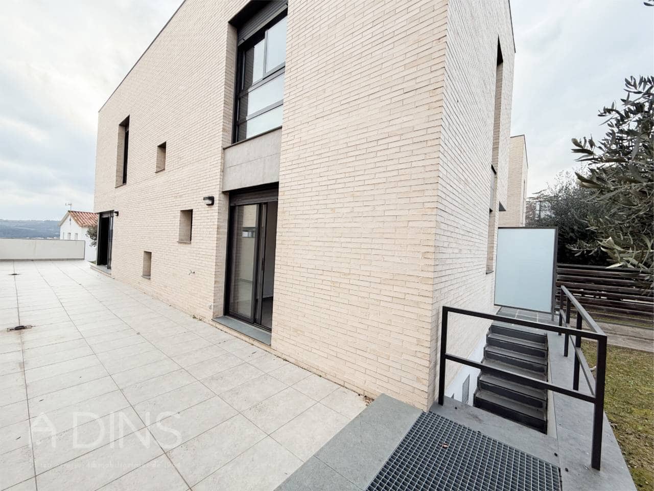 4 Zimmer Villa zu verkaufen in Bigues i Riells mit Garage - 449.500 € (Ref: 9793091)