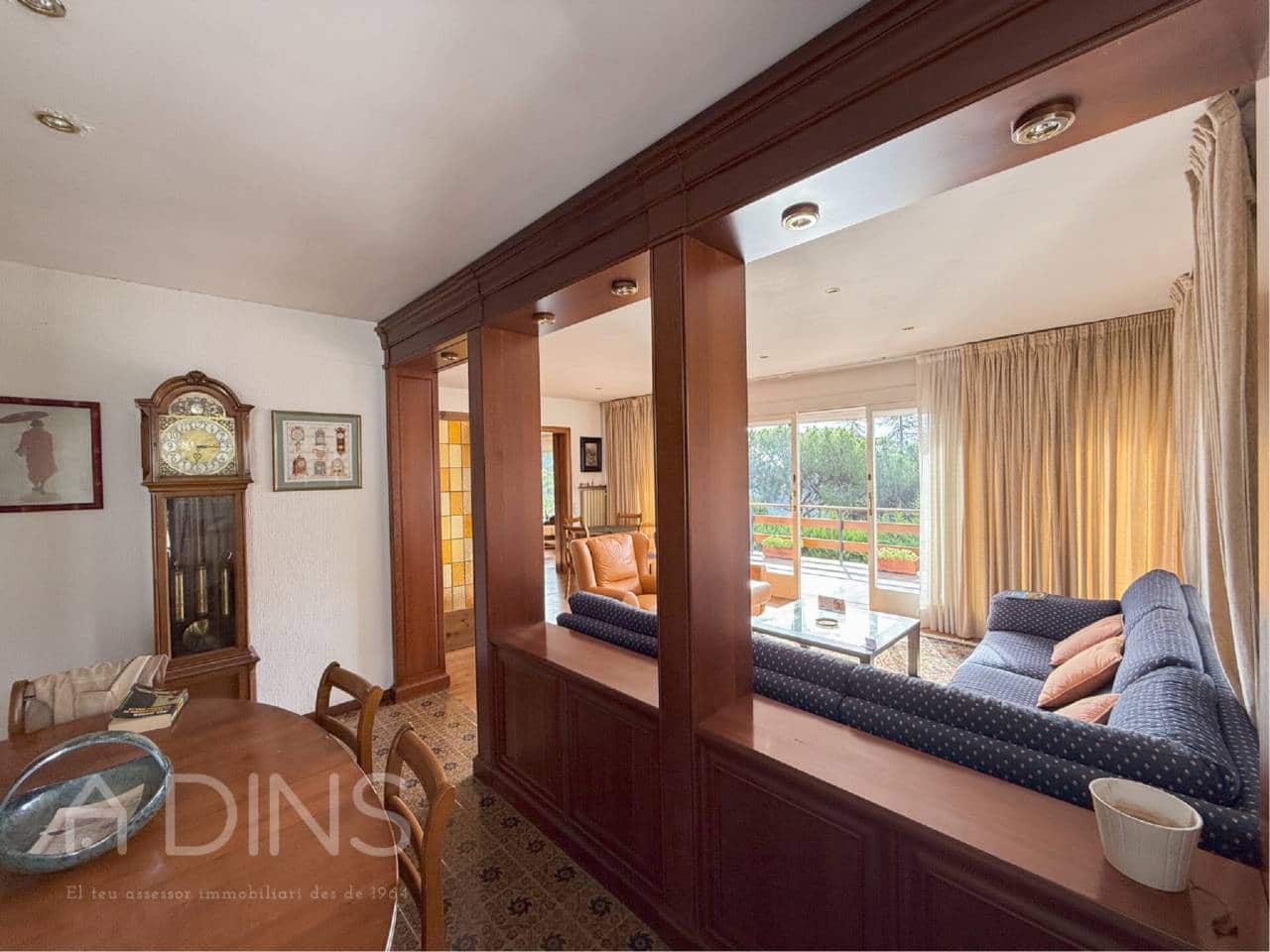 5 Zimmer Villa zu verkaufen in Sant Feliu de Codines mit Garage - 650.000 € (Ref: 9793092)