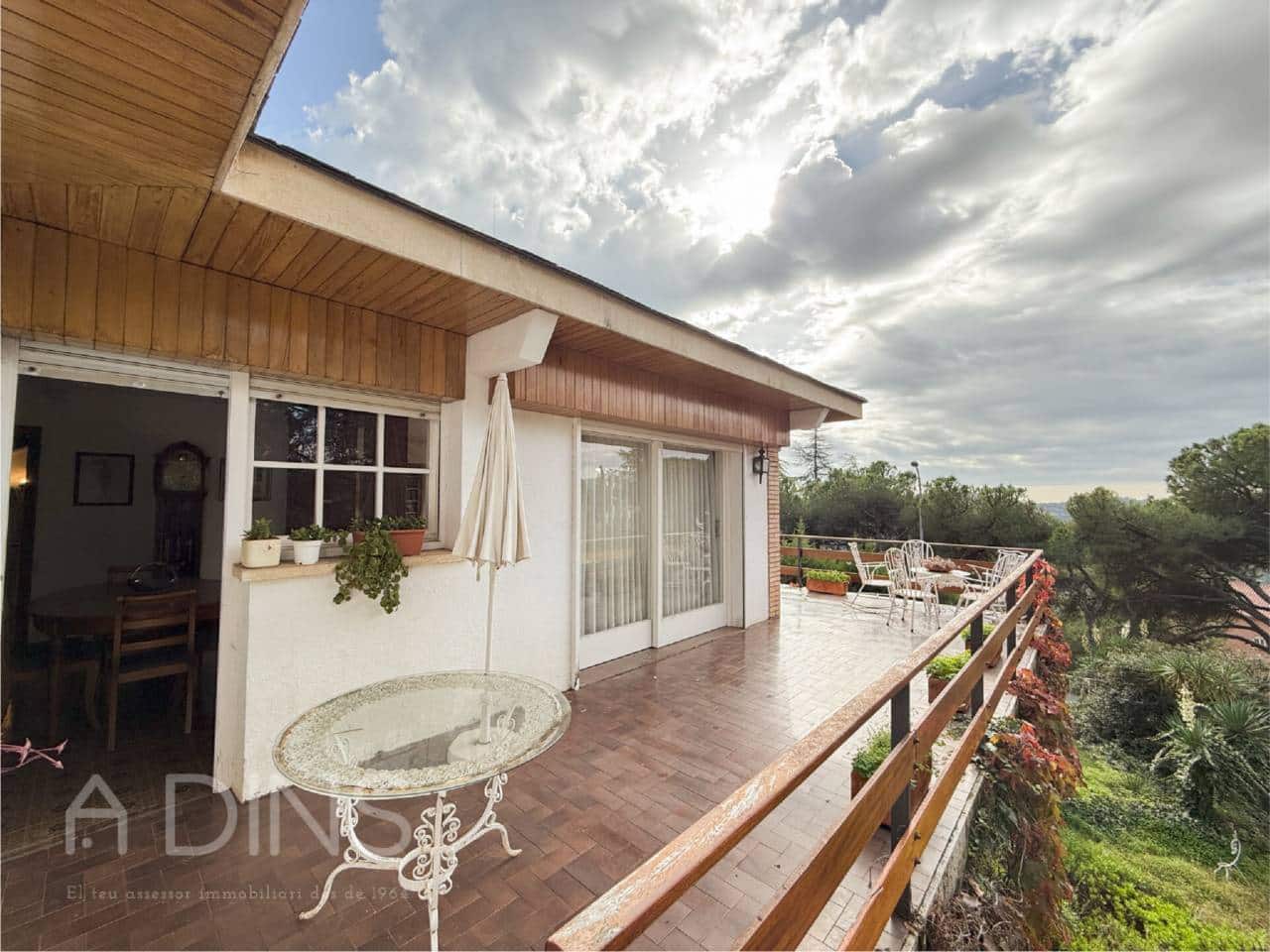 5 Zimmer Villa zu verkaufen in Sant Feliu de Codines mit Garage - 650.000 € (Ref: 9793092)