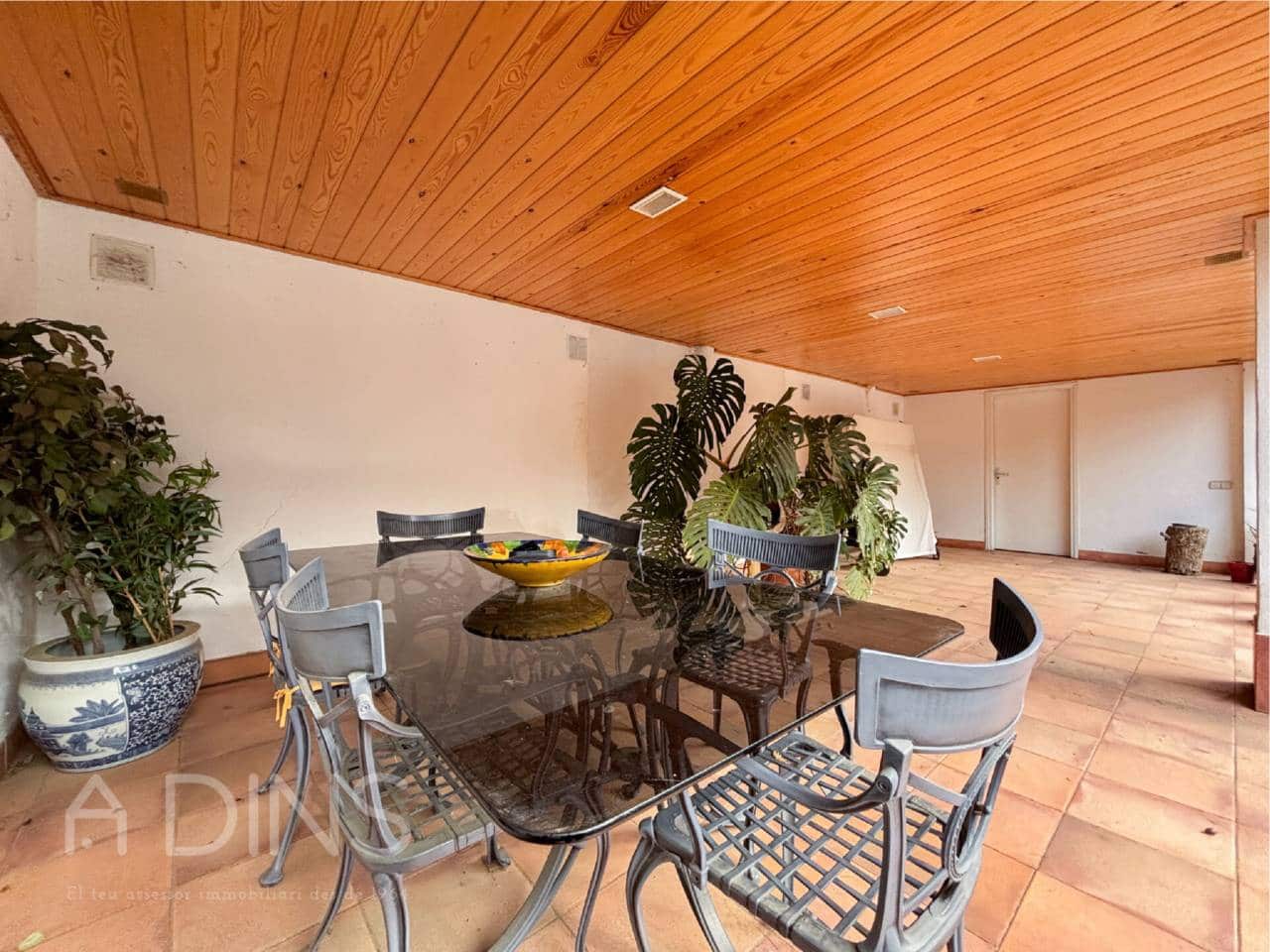 5 Zimmer Villa zu verkaufen in Sant Feliu de Codines mit Garage - 650.000 € (Ref: 9793092)