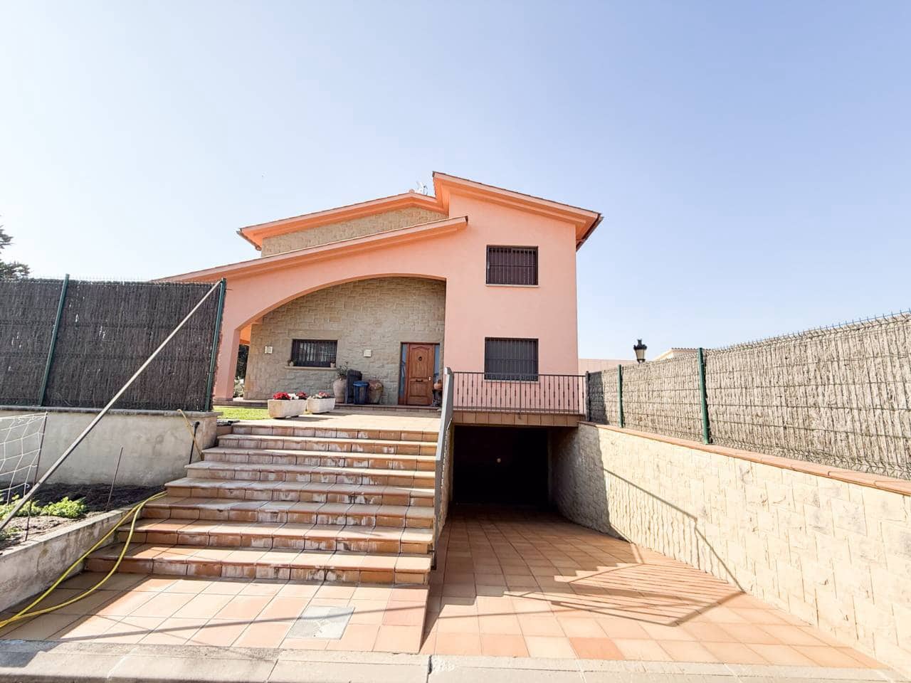 10 slaapkamer Finca/Landhuis te koop in Caldes de Montbui met zwembad garage - € 1.350.000 (Ref: 9793093)