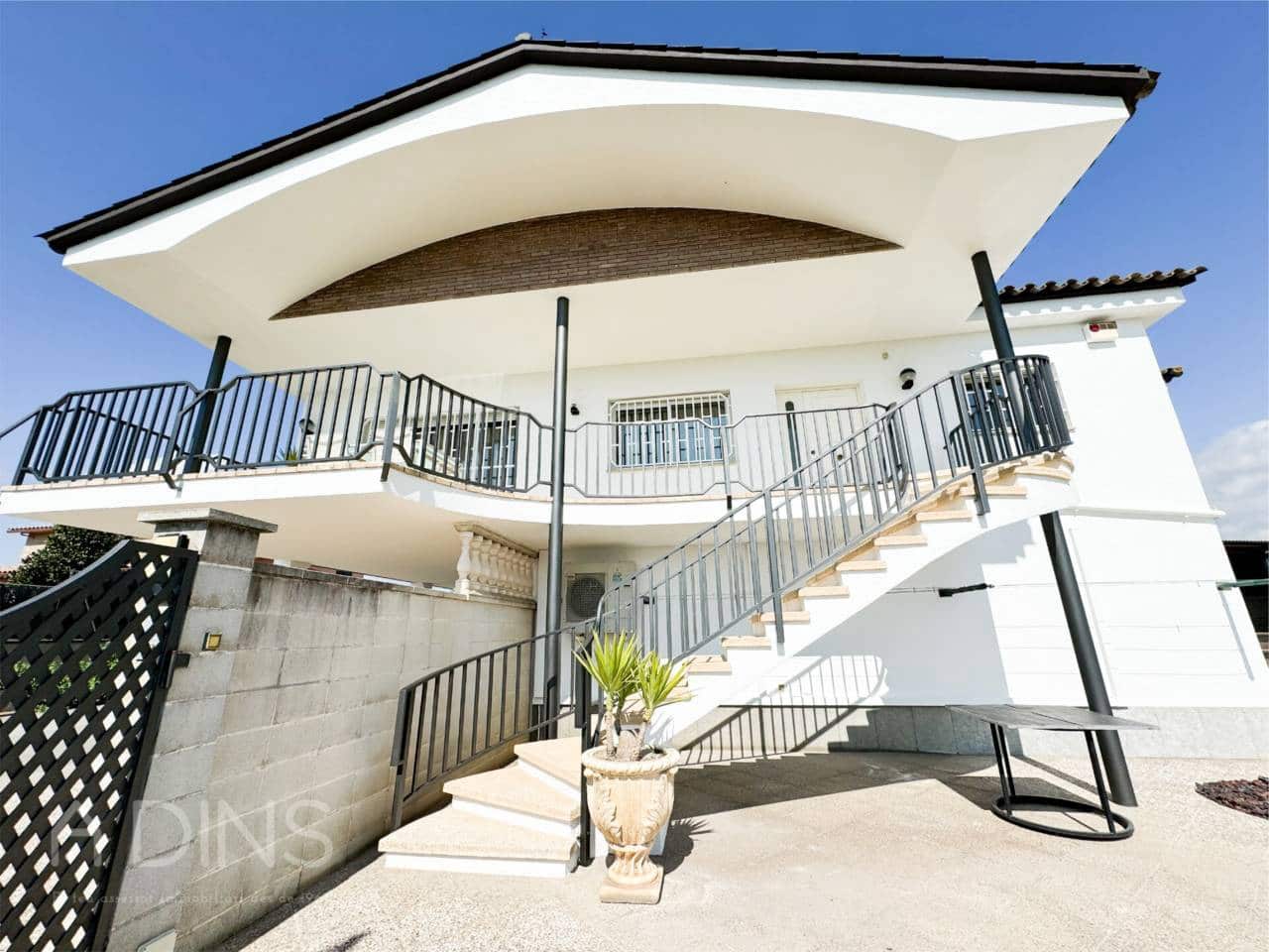 10 slaapkamer Finca/Landhuis te koop in Caldes de Montbui met zwembad garage - € 1.350.000 (Ref: 9793093)