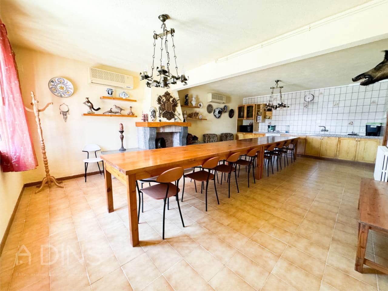 10 slaapkamer Finca/Landhuis te koop in Caldes de Montbui met zwembad garage - € 1.350.000 (Ref: 9793093)