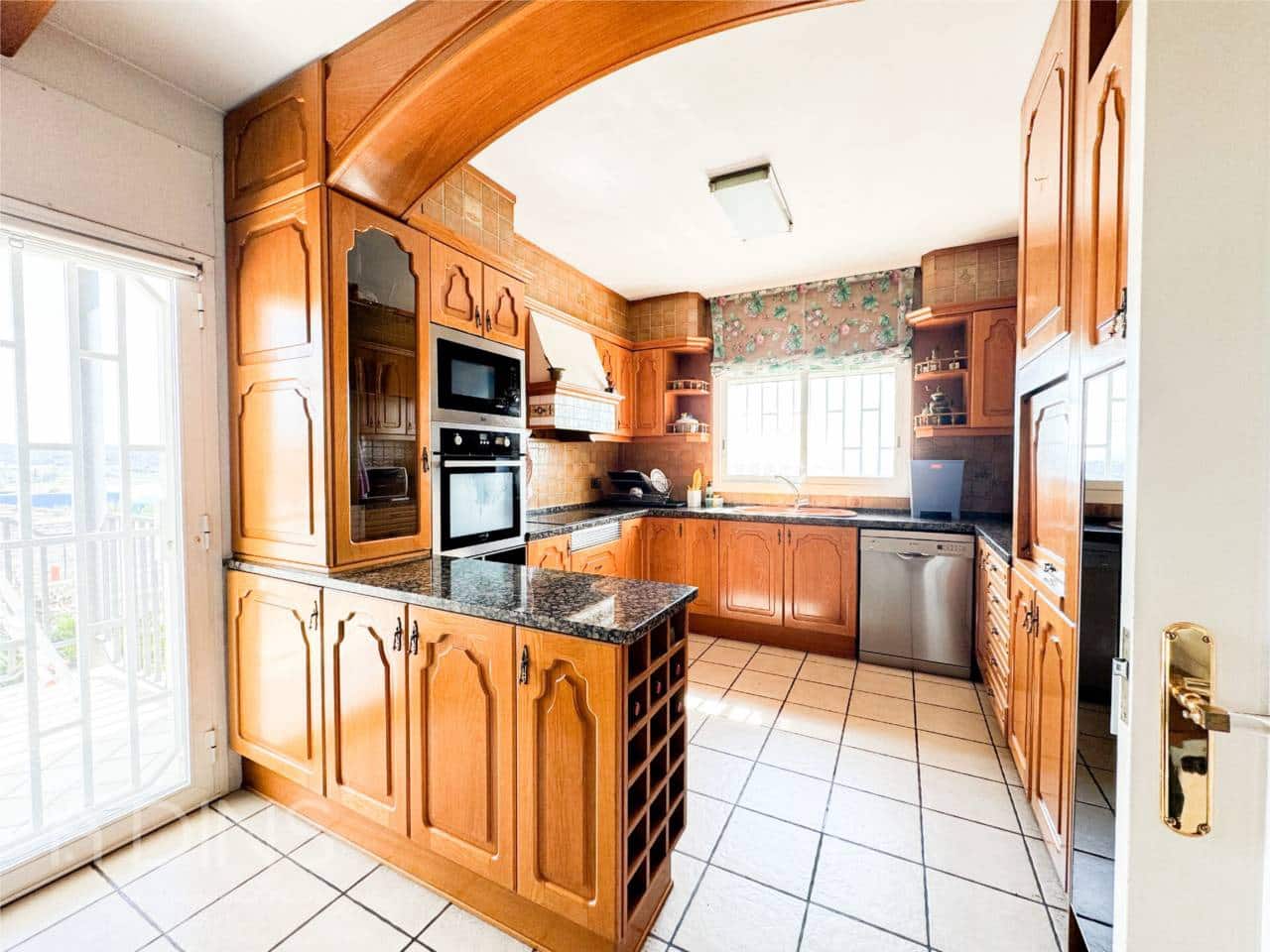 10 slaapkamer Finca/Landhuis te koop in Caldes de Montbui met zwembad garage - € 1.350.000 (Ref: 9793093)