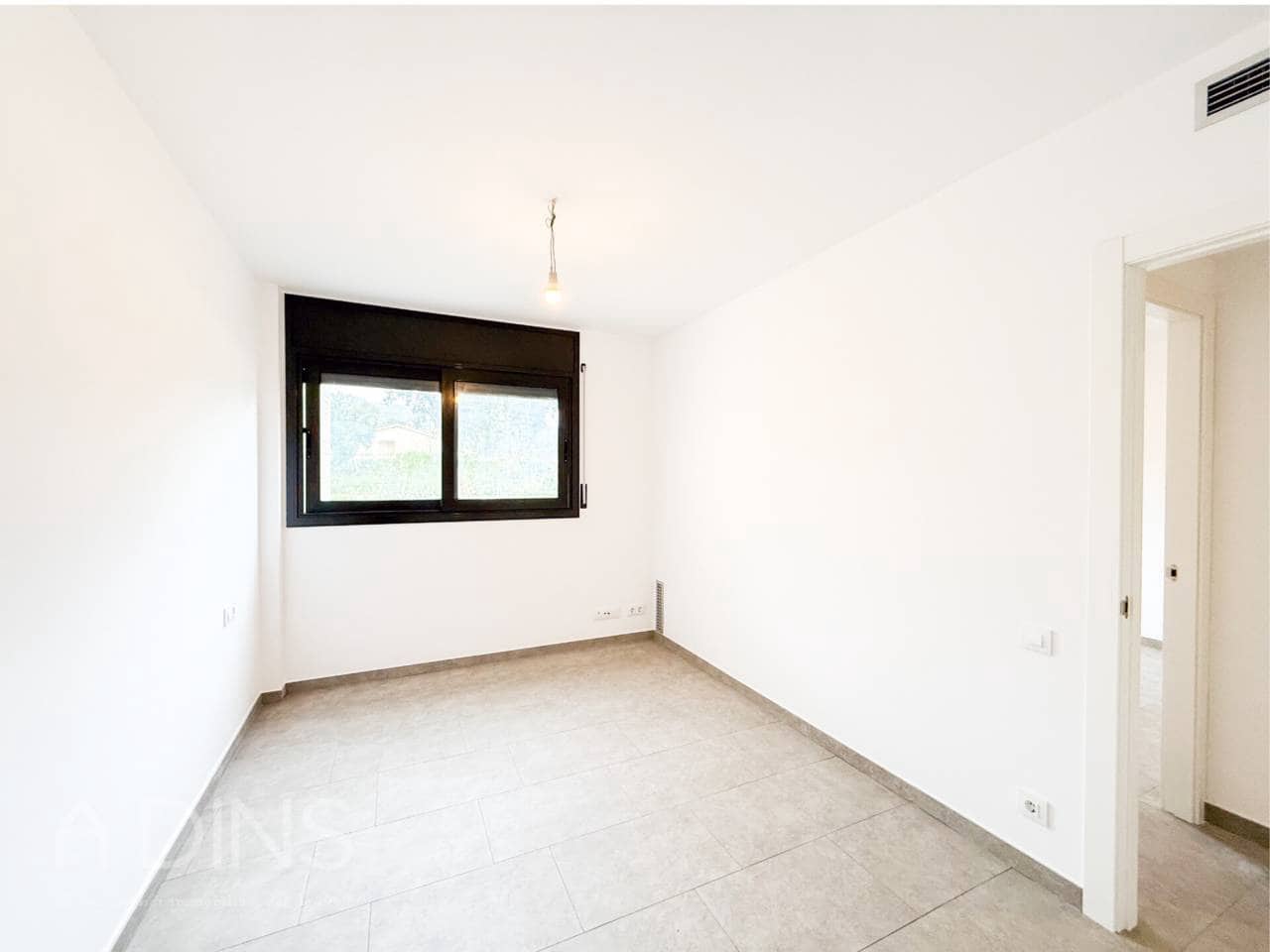 4 Zimmer Villa zu verkaufen in Bigues i Riells mit Garage - 399.500 € (Ref: 9793094)