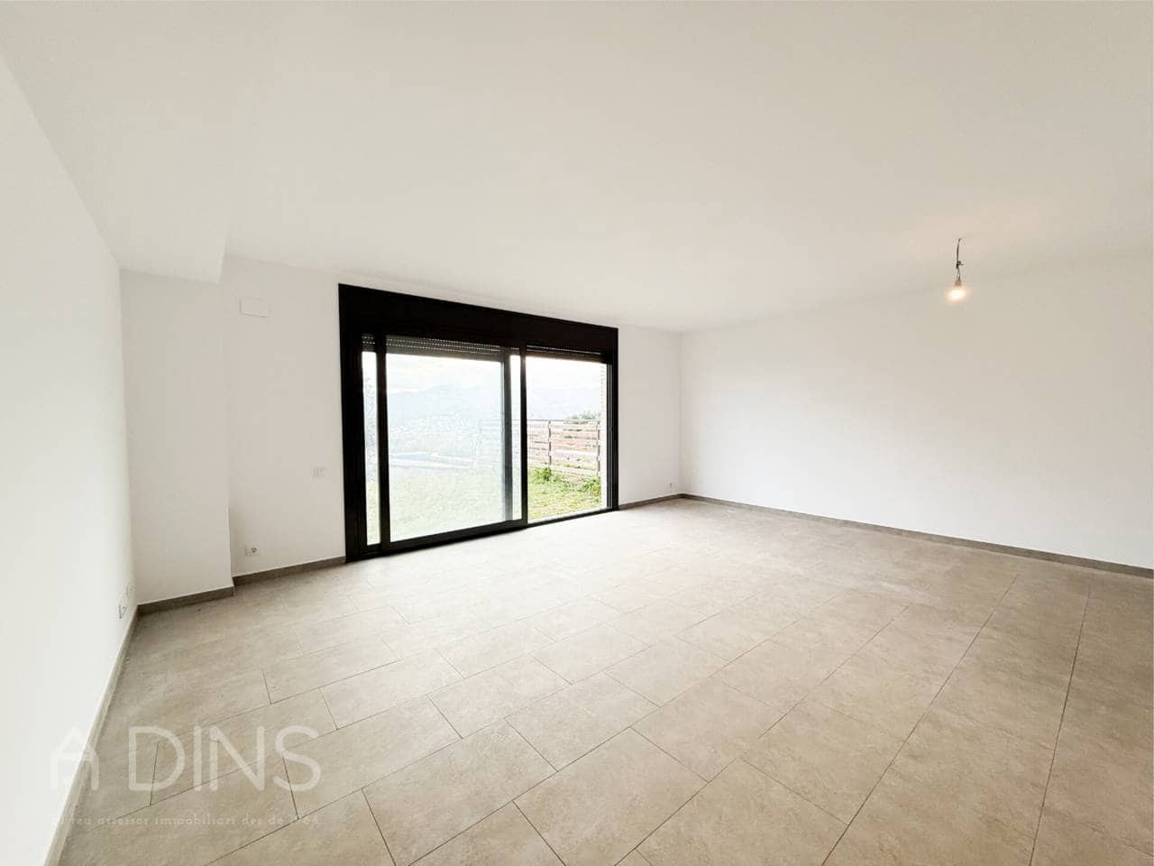 4 Zimmer Villa zu verkaufen in Bigues i Riells mit Garage - 399.500 € (Ref: 9793094)