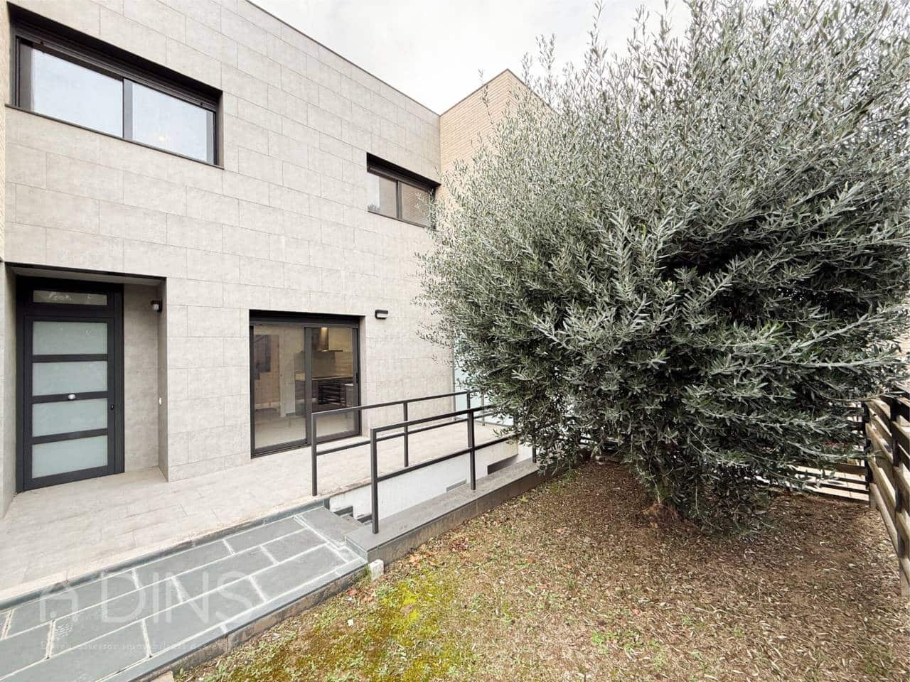 4 Zimmer Villa zu verkaufen in Bigues i Riells mit Garage - 399.500 € (Ref: 9793094)