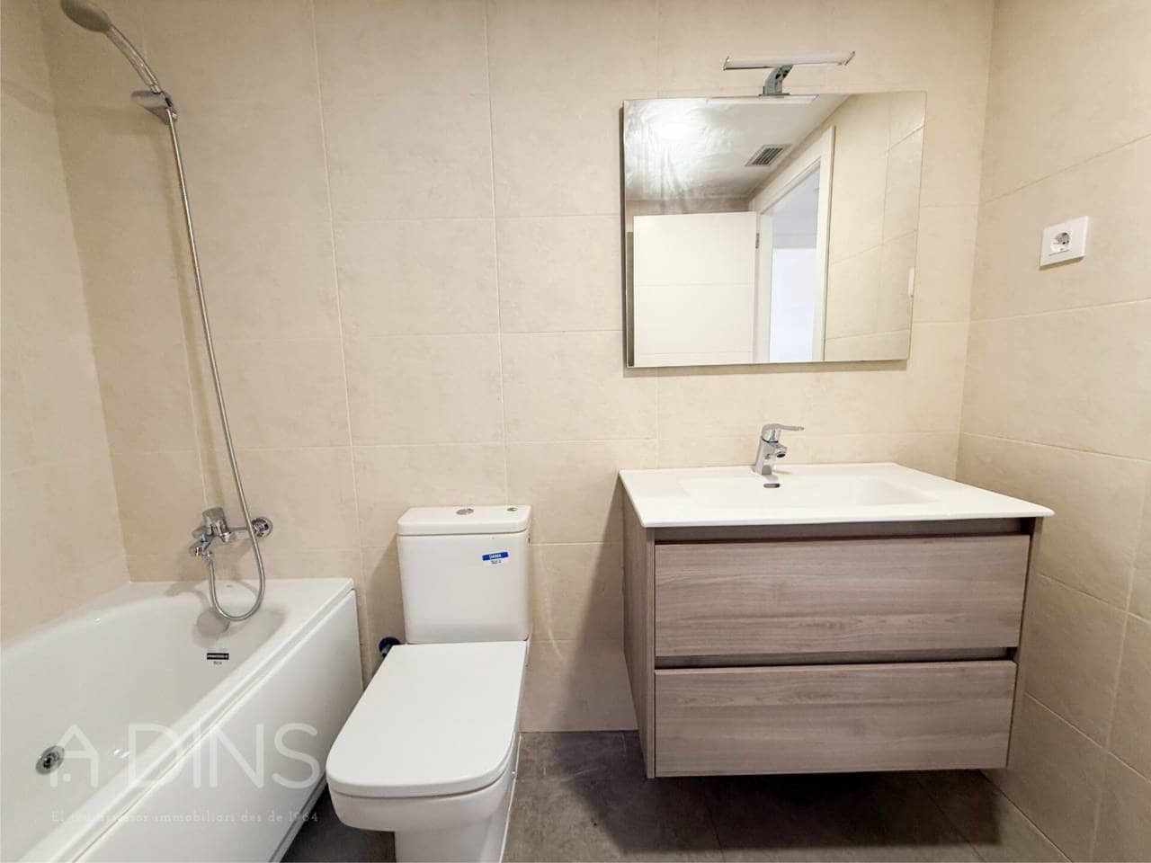 4 Zimmer Villa zu verkaufen in Bigues i Riells mit Garage - 399.500 € (Ref: 9793094)