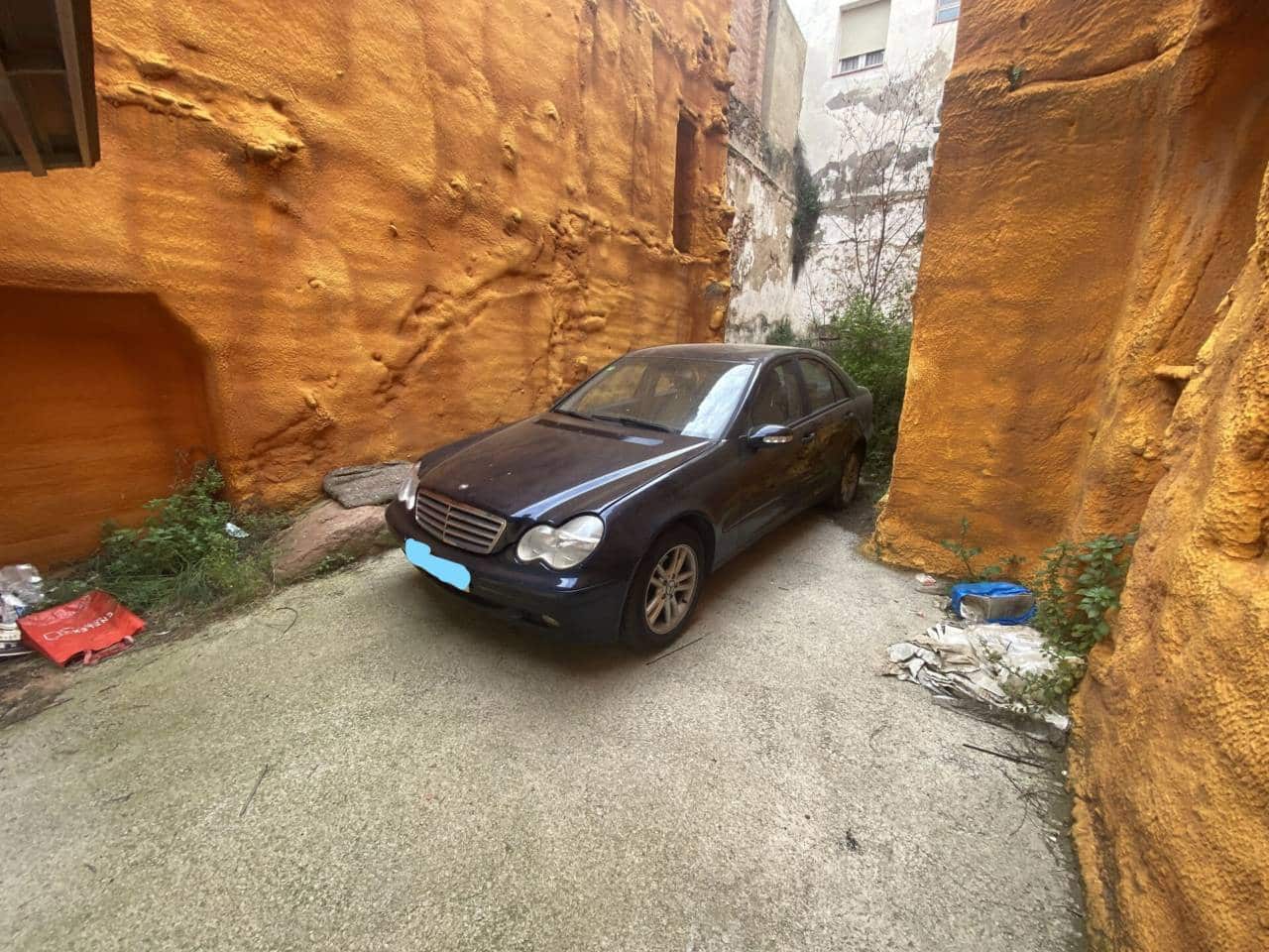 Teren niezagospodarowany na sprzedaż w Sant Feliu de Codines - 50 000 € (Ref: 9793095)