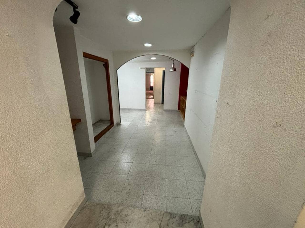 Erhverv til leje i Sant Feliu de Codines - € 600 (Ref: 9793097)