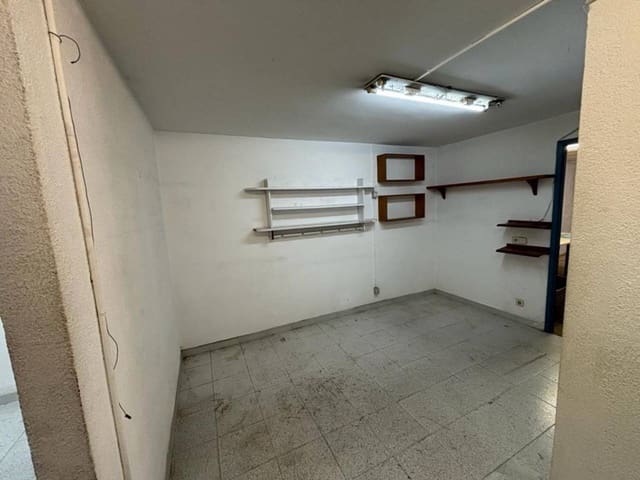 Kommersiell til leie i Sant Feliu de Codines - € 600 (Ref: 9793097)