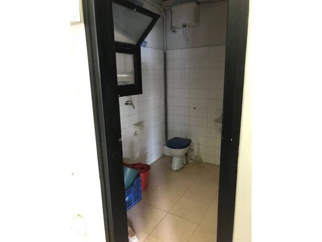 Kommersiell til leie i Sant Feliu de Codines - € 400 (Ref: 9793105)