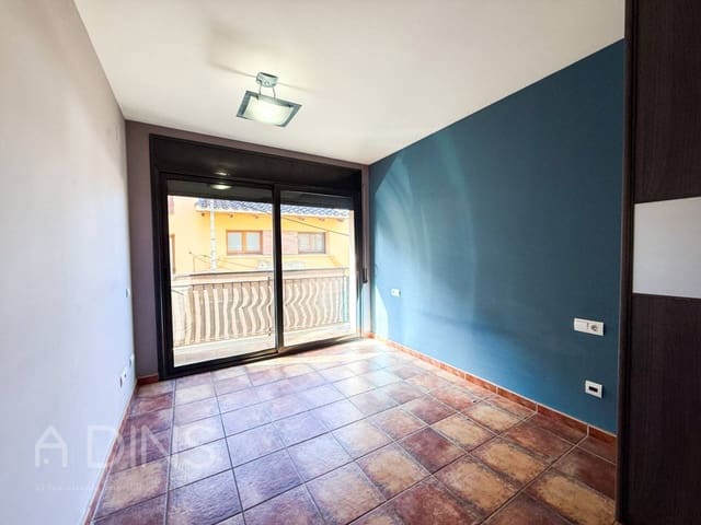2 camera da letto Appartamento in vendita in Sant Feliu de Codines con garage - 210.000 € (Rif: 9819790)