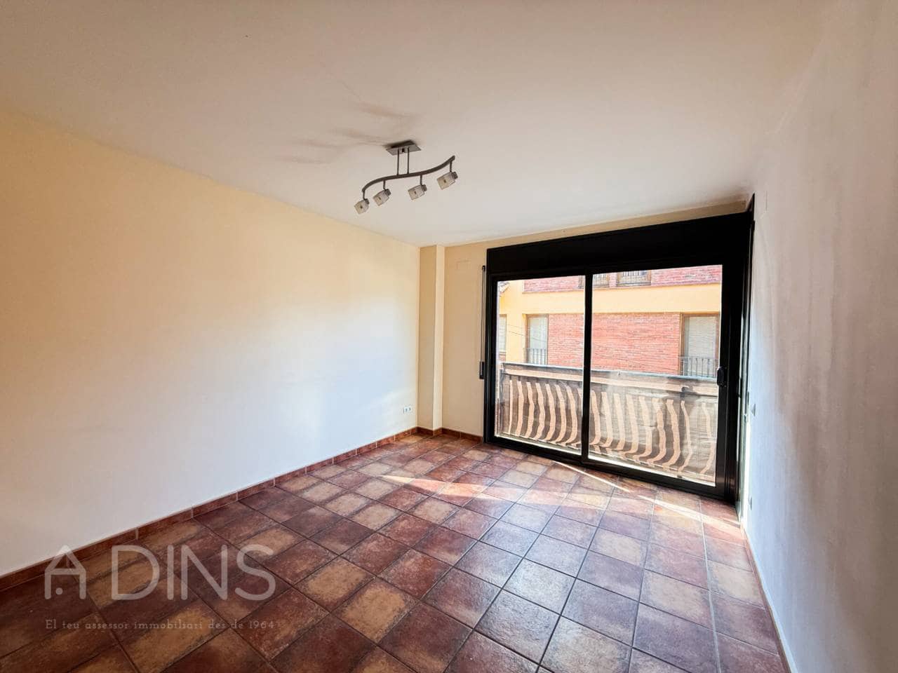 2 sypialnia Mieszkanie na sprzedaż w Sant Feliu de Codines z garażem - 210 000 € (Ref: 9819790)