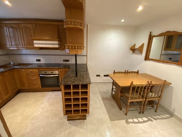 2 bedroom Semi-detached Villa for sale in Sant Feliu de Codines - € 195,000 (Ref: 9830542)