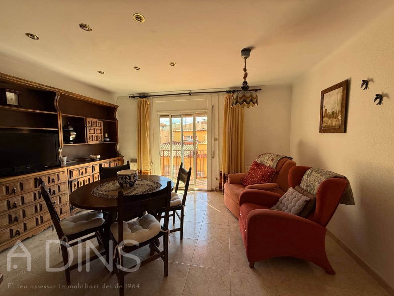 Piso de 4 habitaciones en Caldes de Montbui en alquiler - 887 € (Ref: 9833169)