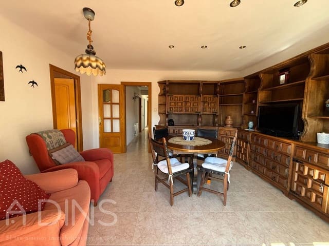 Piso de 4 habitaciones en Caldes de Montbui en alquiler - 887 € (Ref: 9833169)