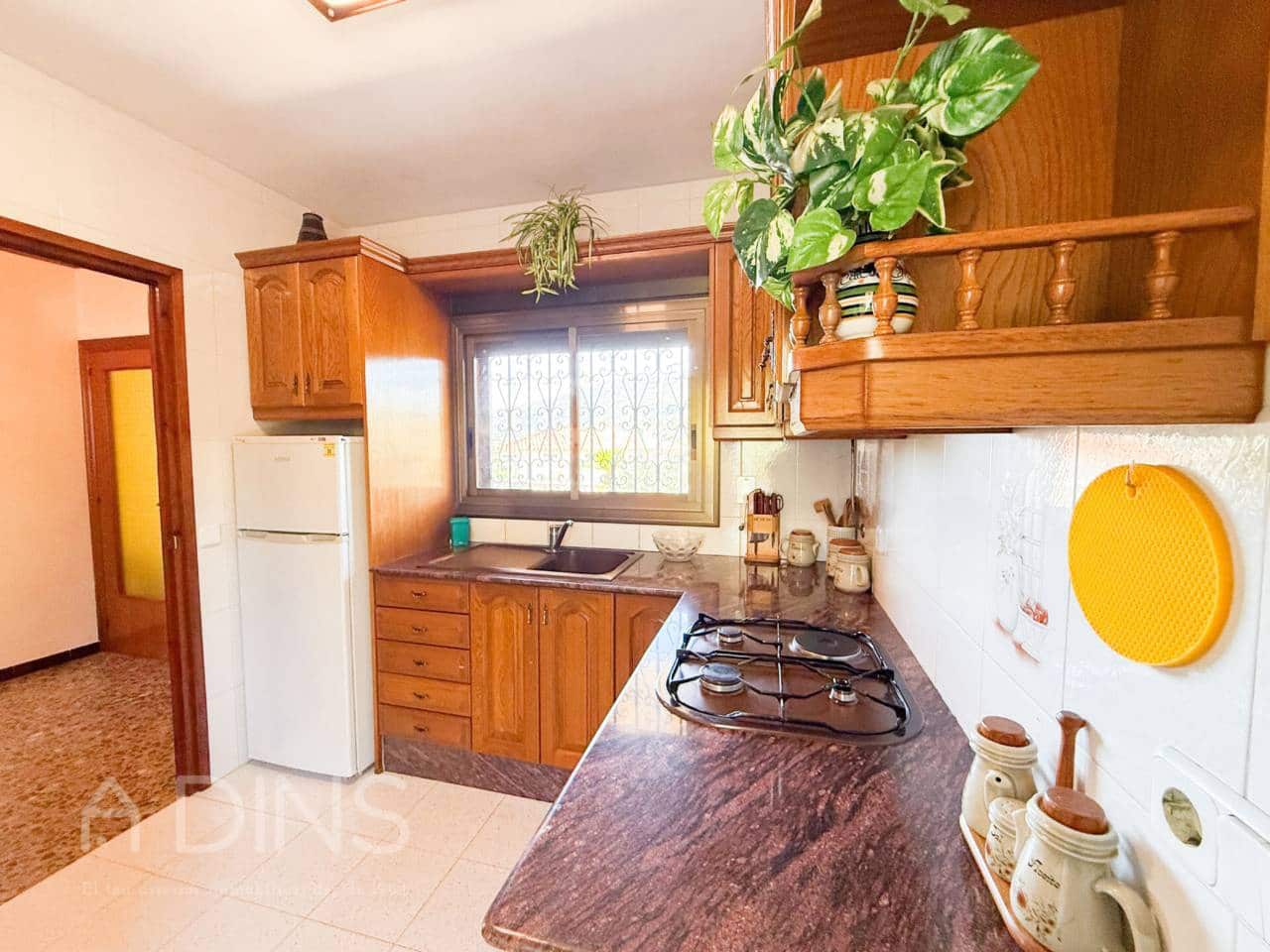 3 bedroom Villa for sale in Caldes de Montbui with garage - € 399,000 (Ref: 9834606)