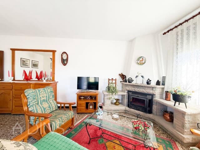 3 slaapkamer Villa te koop in Caldes de Montbui met garage - € 399.000 (Ref: 9834606)