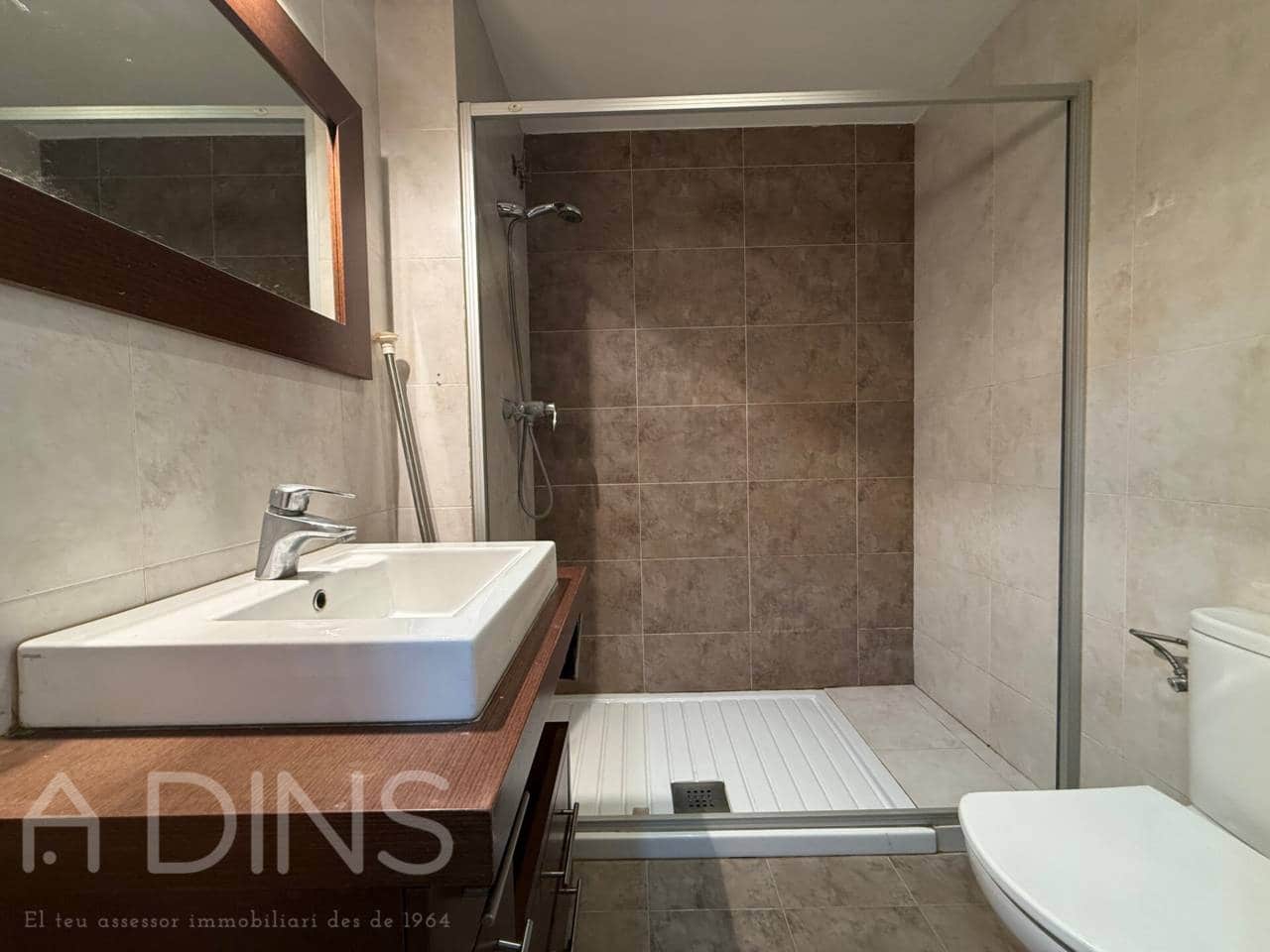 2 bedroom Flat for rent in Sant Feliu de Codines with garage - € 618 (Ref: 9835033)