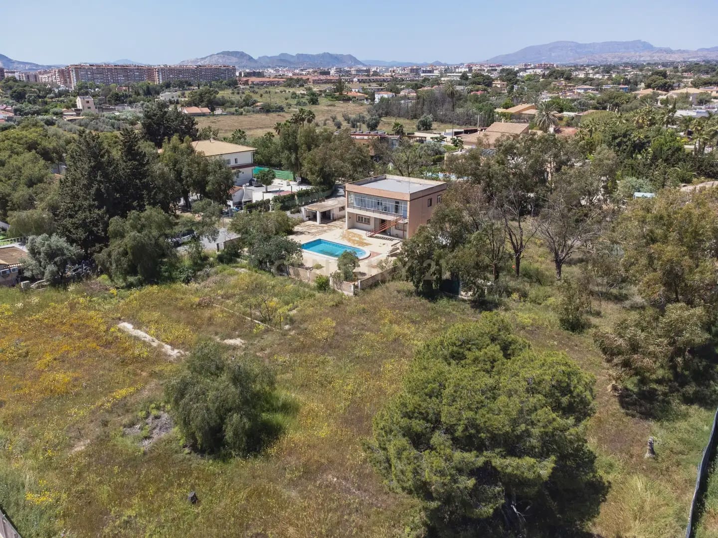 Building Plot for sale in San Vicente / Sant Vicent del Raspeig - € 980,000 (Ref: 10009959)
