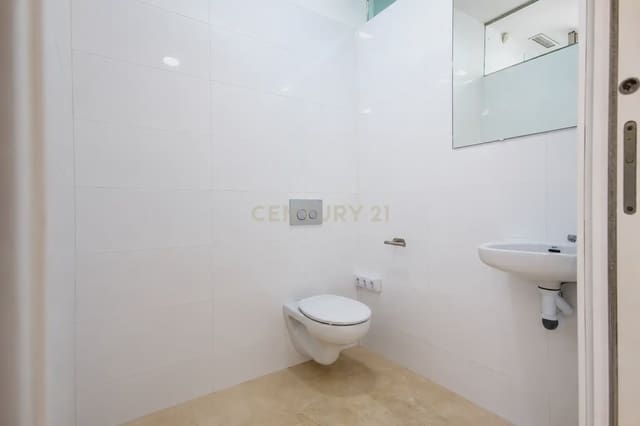 Kaupallinen vuokrattavana paikassa San Vicente / Sant Vicent del Raspeig - 800 € (Ref: 10044135)