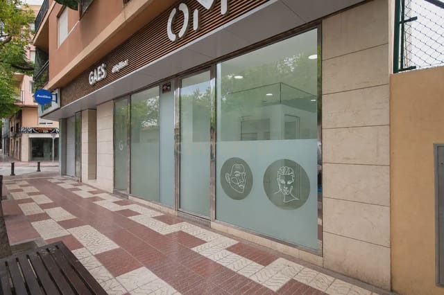 Kaupallinen vuokrattavana paikassa San Vicente / Sant Vicent del Raspeig - 800 € (Ref: 10044135)