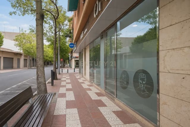 Kaupallinen vuokrattavana paikassa San Vicente / Sant Vicent del Raspeig - 800 € (Ref: 10044135)