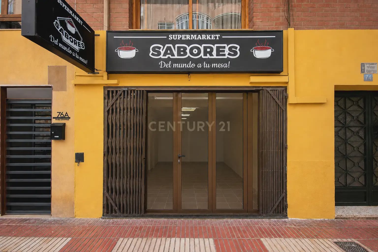 Kommersiell til salgs i San Vicente / Sant Vicent del Raspeig - € 110 000 (Ref: 10044136)
