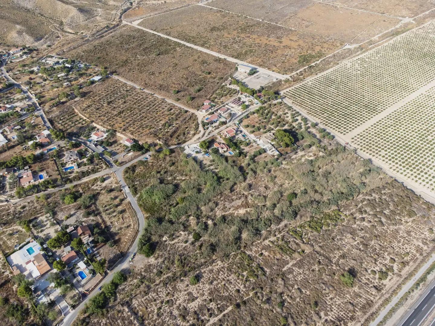 Maalaistalo myytävänä paikassa Alicante kaupunki - 195 000 € (Ref: 10044138)