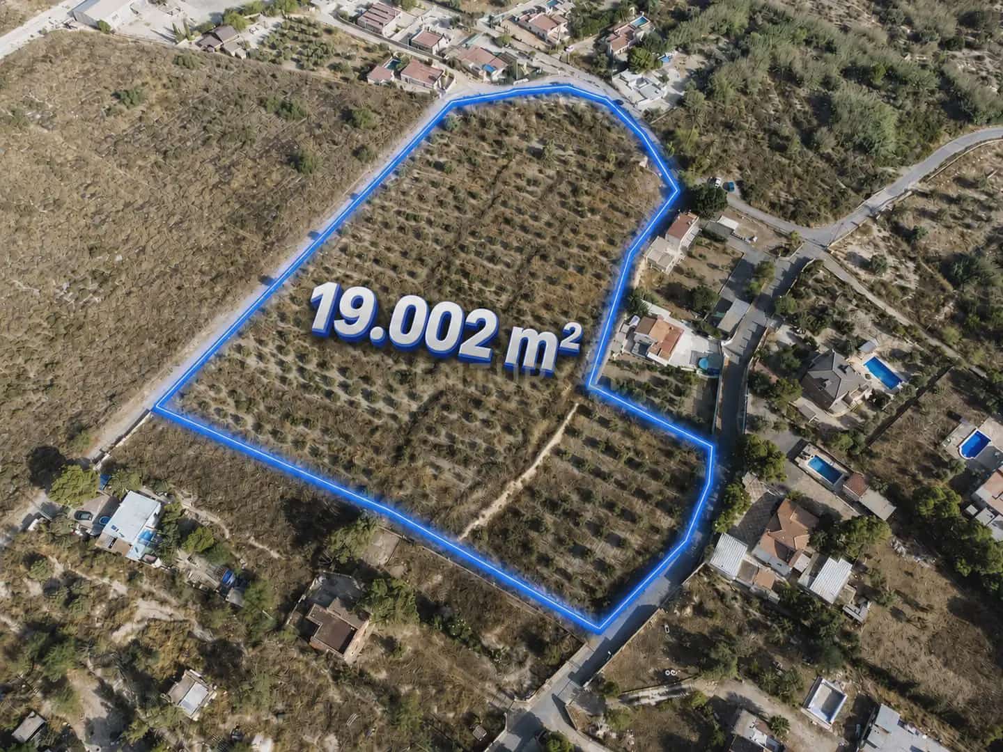 Maalaistalo myytävänä paikassa Alicante kaupunki - 195 000 € (Ref: 10044138)
