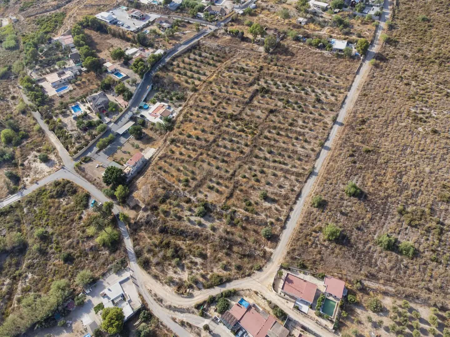 Maalaistalo myytävänä paikassa Alicante kaupunki - 195 000 € (Ref: 10044138)