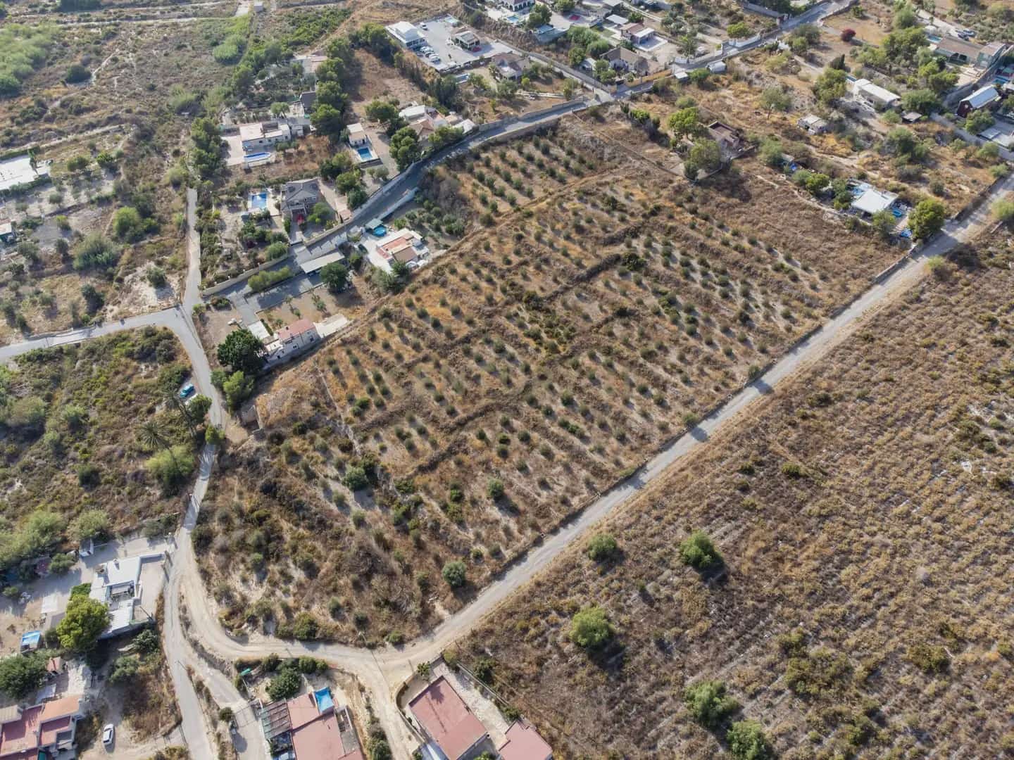 Maalaistalo myytävänä paikassa Alicante kaupunki - 195 000 € (Ref: 10044138)