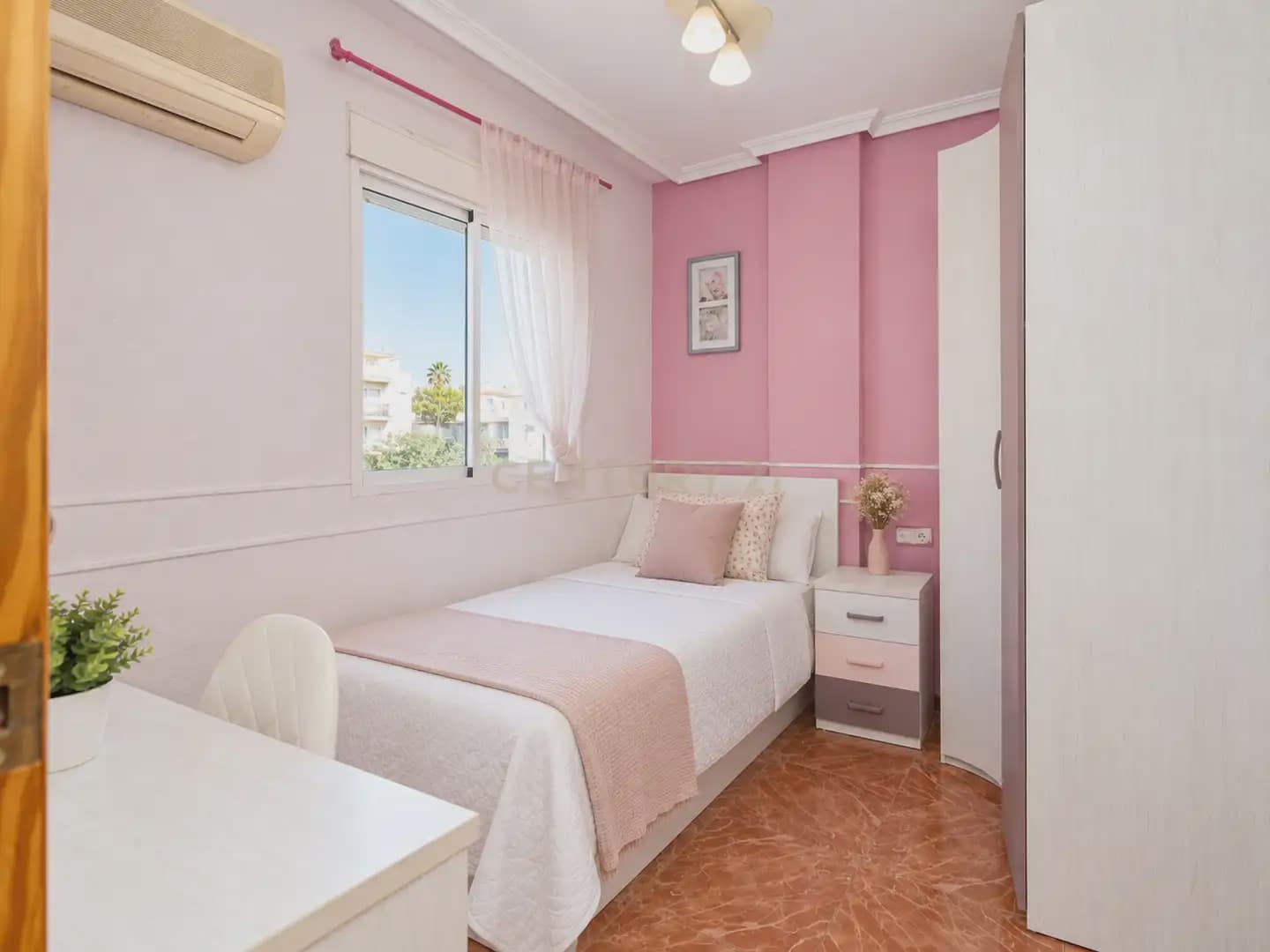 4 Zimmer Reihenhaus zu verkaufen in San Vicente / Sant Vicent del Raspeig - 350.000 € (Ref: 10088454)