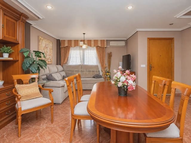 4 Zimmer Reihenhaus zu verkaufen in San Vicente / Sant Vicent del Raspeig - 350.000 € (Ref: 10088454)