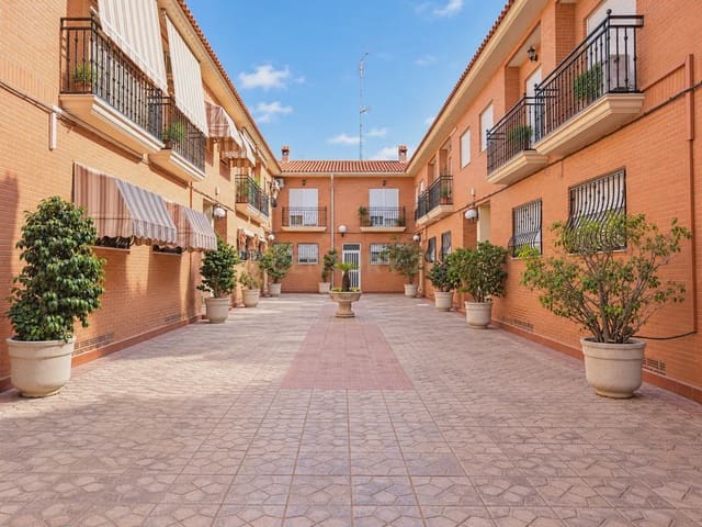 4 Zimmer Reihenhaus zu verkaufen in San Vicente / Sant Vicent del Raspeig - 350.000 € (Ref: 10088454)